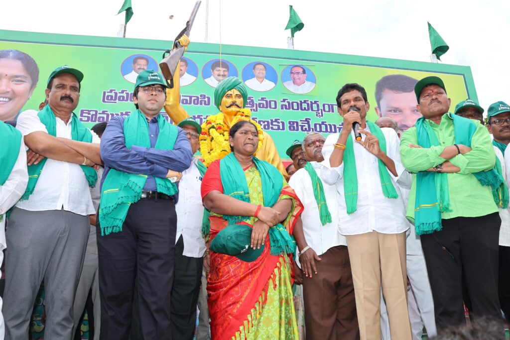 కొమరం భీమ్ ఆశయాల స్ఫూర్తితో ఆదివాసి హక్కులు, ఆత్మ గౌరవాన్ని కాపాడుకుందాం – మంత్రి సీతక్క