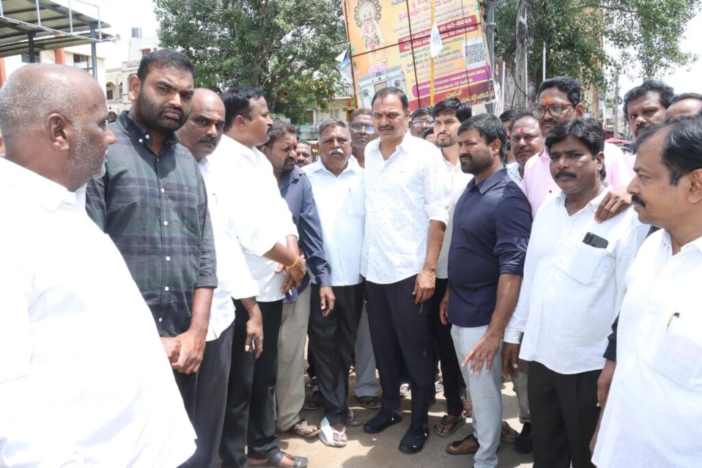 *కుషాయిగూడ బస్ స్టాప్ పరిరక్షణకు చర్యలు – సమస్యలను వెంటనే పరిష్కరిస్తామని ఎమ్మెల్యే బండారి లక్ష్మారెడ్డి హామీ*.