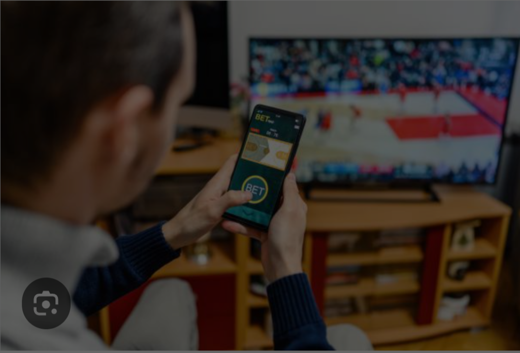 ఆన్లైన్ బెట్టింగులకు బలైతున్న యువత… లక్షల్లో సొమ్ము మాయం…